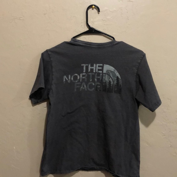 The North Face T-shirt - Picture 2 of 4
